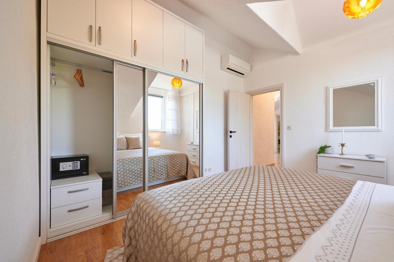 Apartment Ana-Marija Trogir Exterior foto